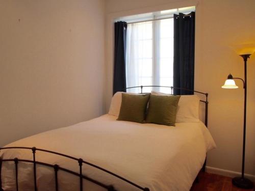 Apartment 2BD/ 2BA E 7th St图片