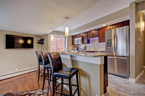 Two-Bedroom Apartment image 1