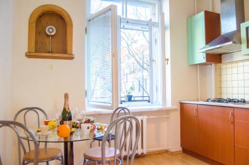 City Inn Riga Apartment, Town Towers with parking, Riga (Foto 9)