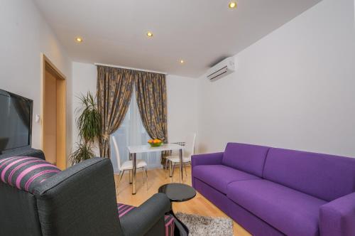 Apartments Žuvela, Split (photo 7)