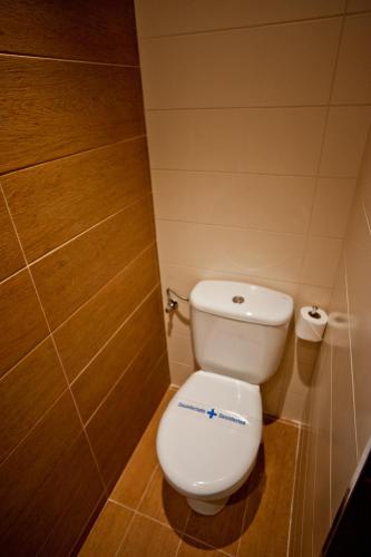 Hostal Marenostrum - image 6