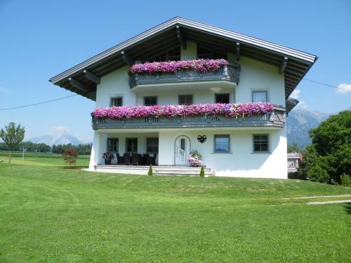 Gästehaus Weber - Apartment - Oberperfuss