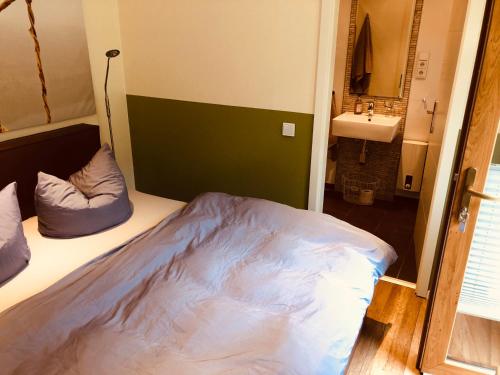 business-lodging Apartmenthaus - main image