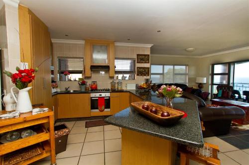 sala de TV, Tranquil Shores in Wilderness