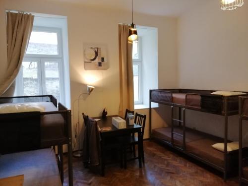 Bed in 6-Bed Mixed Dormitory Room