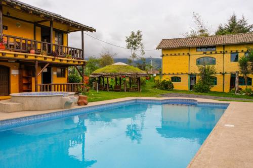 Hostal Colibri Aeropuerto
