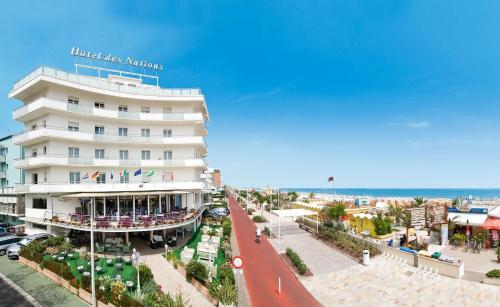 . Hotel Des Nations - Vintage Hotel sul mare