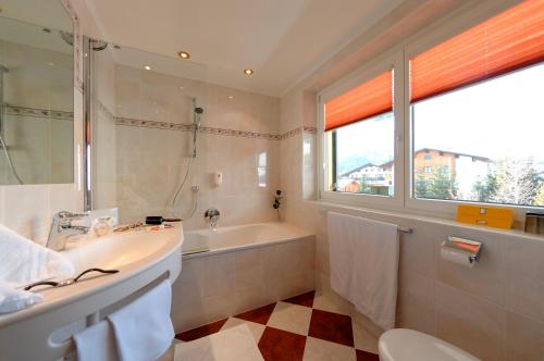 Hotel Garni Panorama - image 9
