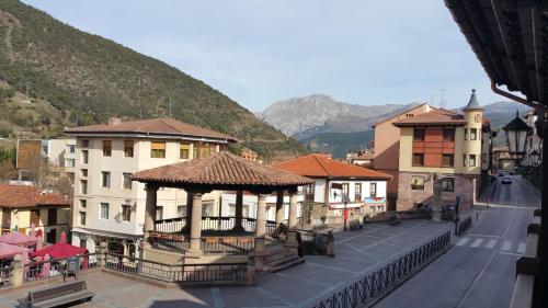  Apartamentos La Solana in Potes