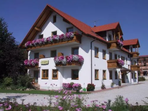 Hotel garni Hopfengold in Wolnzach, Deutschland