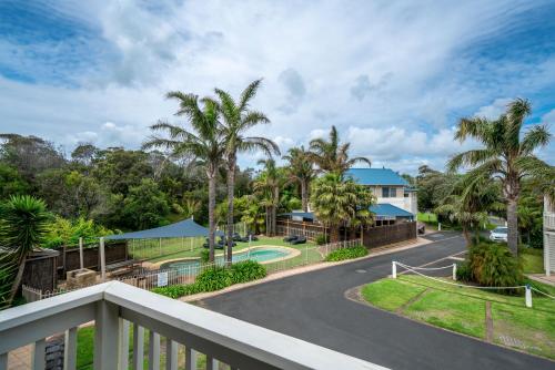 Boathouse Resort Studios and Suites