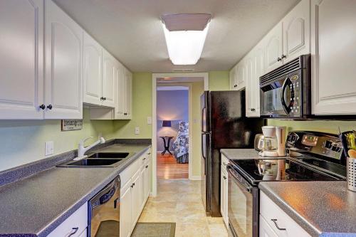 Ski & Racquet Club B-106 Condo - image 5