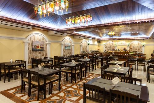 食べ物/飲み物, ジ・エアポート・グリーナリー・ホテル (The Airport Greenery Hotel) in チェンマイ