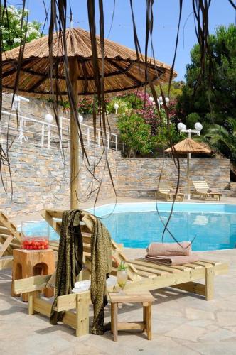  Kymothoi Rooms & Pool Bar, Pension in Gavrio bei Zorgos 