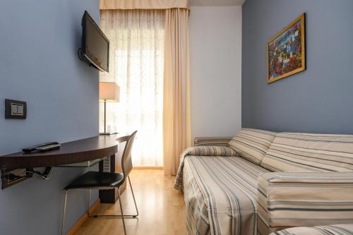 Hotel City - image 10