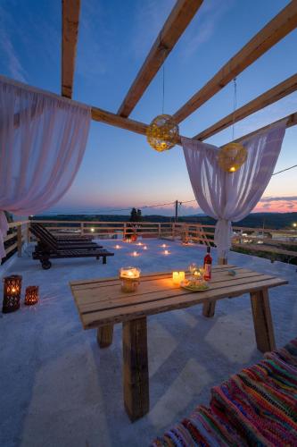  La Terrazza Villa in Lachania