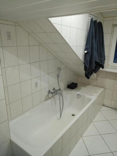 Wohnung Neunkirchen 3 1.6km von Dormitz entfernt