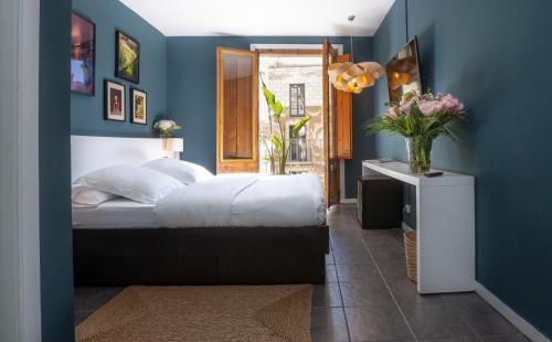 Solyk Guest House