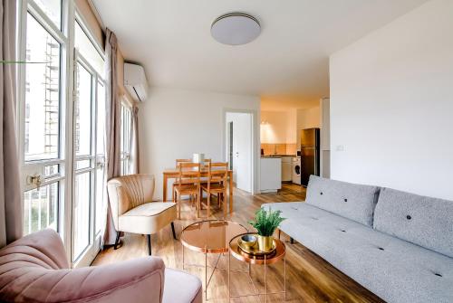 Deluxe Apartment image 7