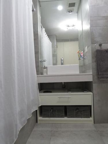 Departamento en Torre de Alta Categoría con Amenities Excelente Ubicación en Recoleta, Buenos Aires (fotografie 3)