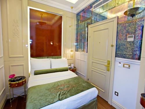 Taksim Star Hotel - image 3