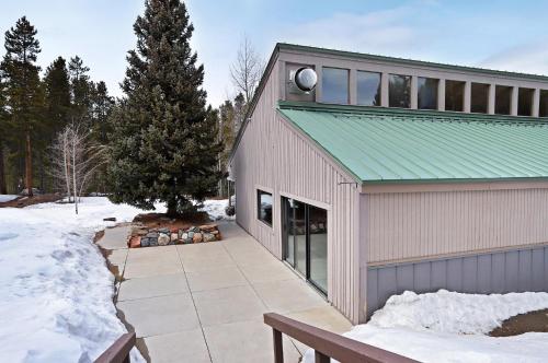 Ski & Racquet Club B-106 Condo in Breckenridge, USA