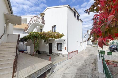 Apartments Tonja - image 5