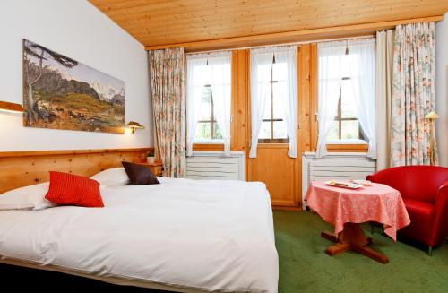 Schweizerhaus Swiss Quality Hotel - image 8