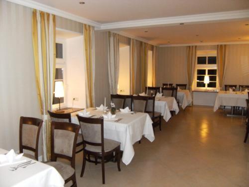 餐廳, 奧姆勒餐廳酒店 (Hotel Restaurant Olmuhle) in 蘭茨圖爾