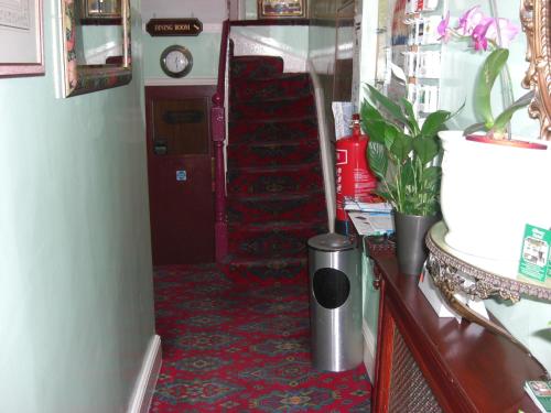 Albany Hotel - image 3