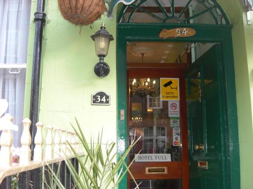 Albany Hotel - image 12