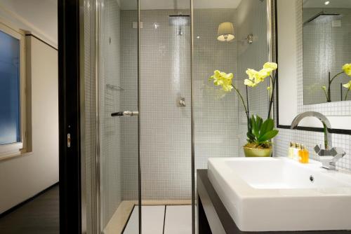 Ponte Vecchio Suites & Spa - image 4