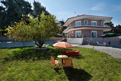 Laugh & Life House gîte à louer Kallithea