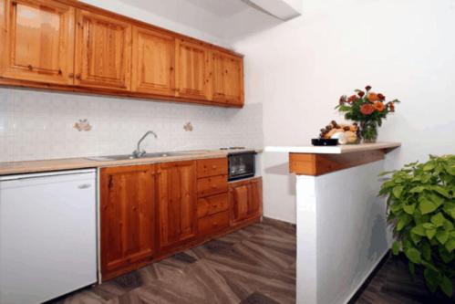 Nautilus Apartments - main image