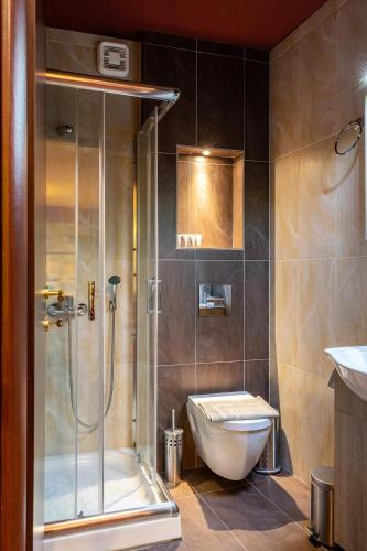 Petrino Guesthouse – Kalampaka, KY