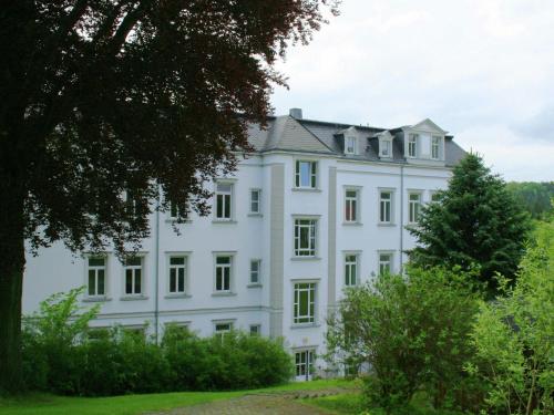 Excellent Villa in Borstendorf with Garden