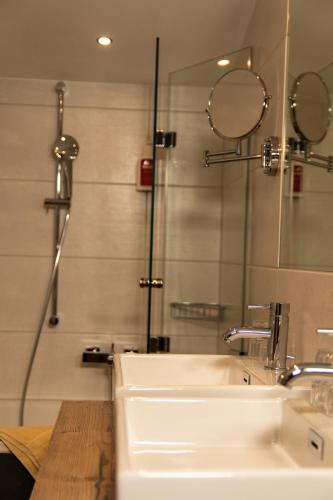 Sport und Familienhotel Klausen - image 3