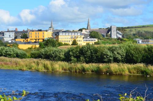 The Listowel Arms Hotel