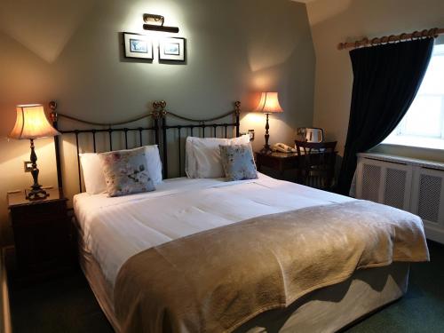 The Listowel Arms Hotel - image 10