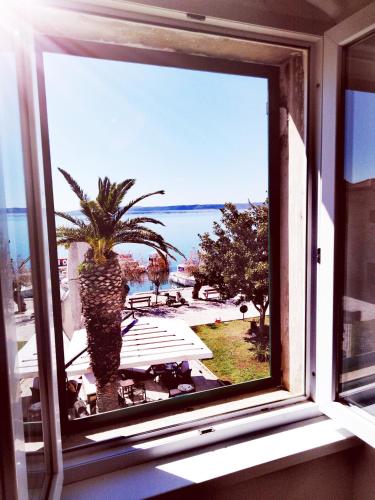  Apartments Nina Riva, Unterkunft in Kaštela