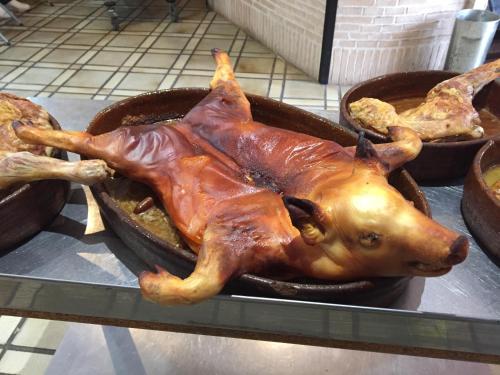 Hostal Asador La Montaña (Hostal Asador La Montana) in 塔馬