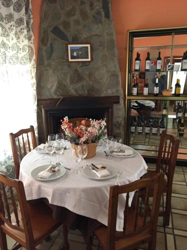 設施, Hostal Asador La Montaña (Hostal Asador La Montana) in 塔馬