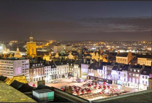 Vistas, Hampton House Pitstop in Daventry