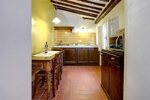 Florence Rental - main image