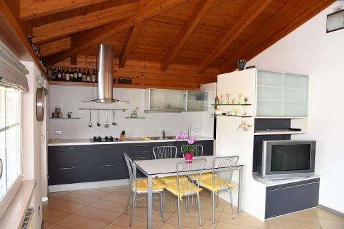 Appartamento per Vacanze a Comano Terme - Apartment