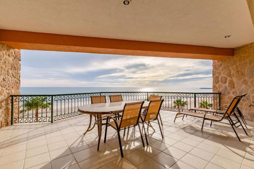 Sonoran Sea 3BR SSE 401 by Casago