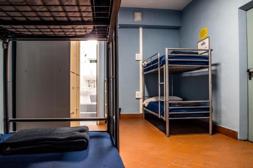 Hostel Santa Monaca Room Type - Bed in 4-Bed Mixed Dormitory Room