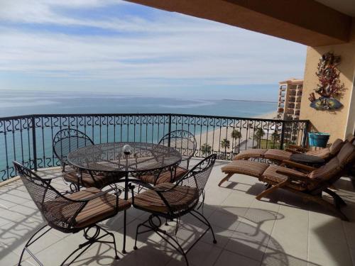 Sonoran Sea 2BR SSE 804 by Casago