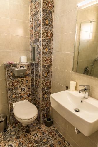 Antique Residence - image 10