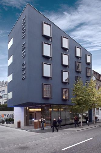 Blue City Boutique Hotel - image 10
